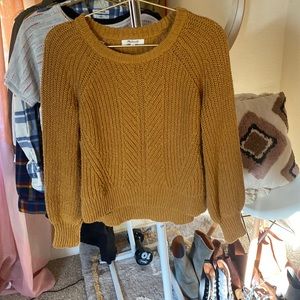 Madewell sweater. Size XXS (fits like a XS)